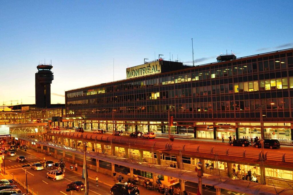 Chauffeur Privé Aéroport Montréal YUL : Service de Luxe 24/7